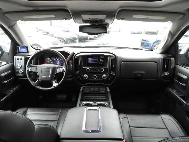 GMC Sierra 4