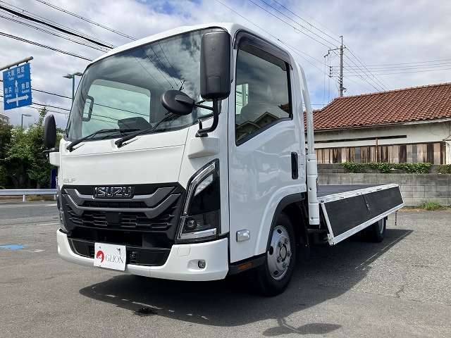 Isuzu Elf 9