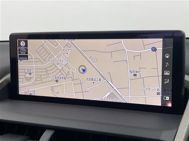 Lexus NX 8