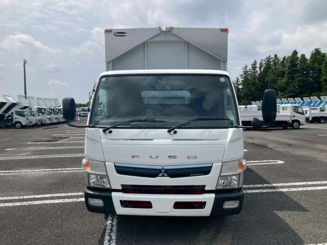 Mitsubishi Fuso Canter 2