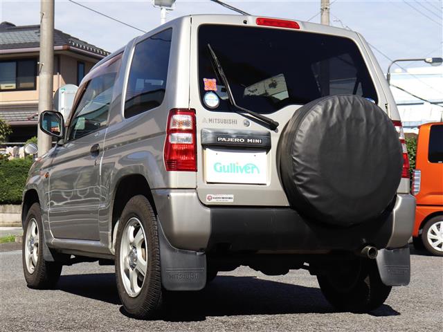 Mitsubishi Pajero Mini 8