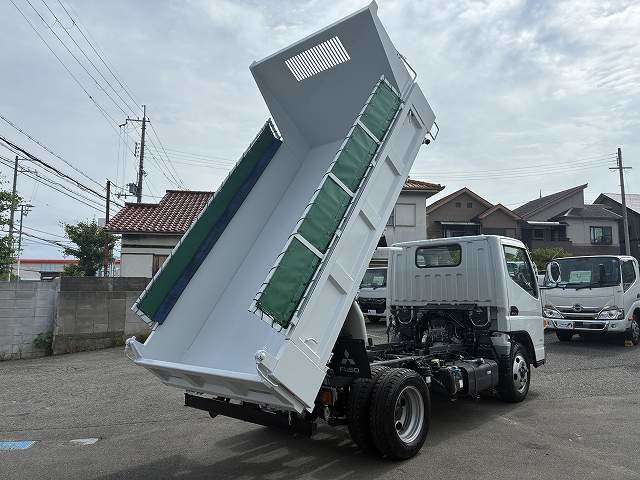Mitsubishi Fuso Canter 6