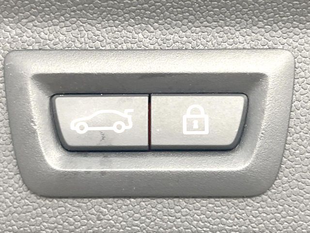 MINI Crossover 9