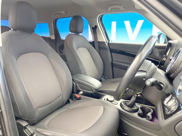 MINI Crossover 10