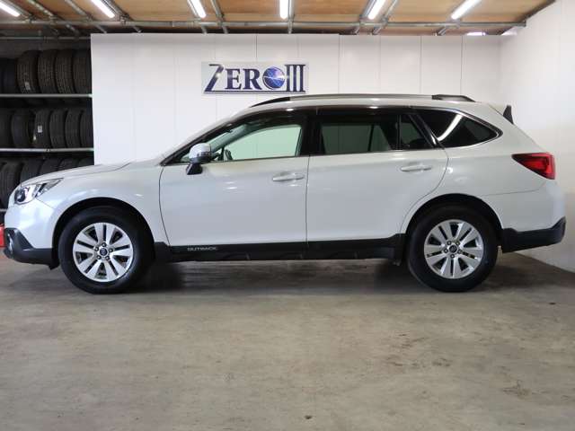 Subaru Legacy Outback 11