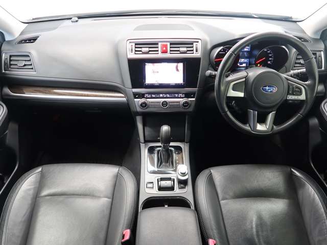 Subaru Legacy Outback 3