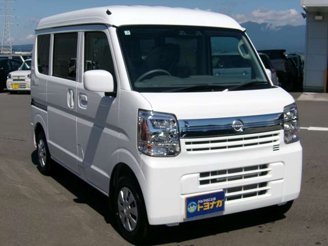 Nissan NV100 Clipper 2
