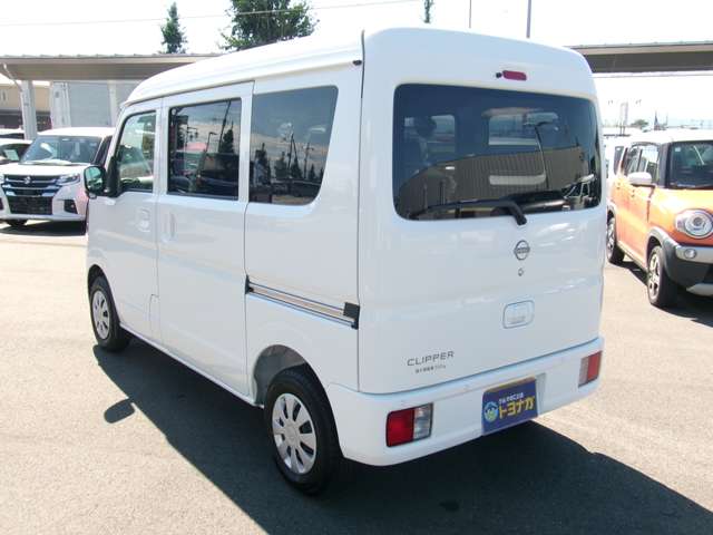 Nissan NV100 Clipper 4