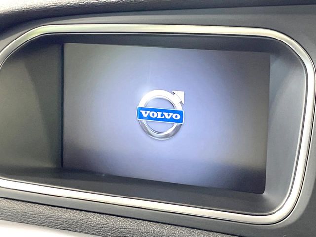Volvo V40 Cross Country 4