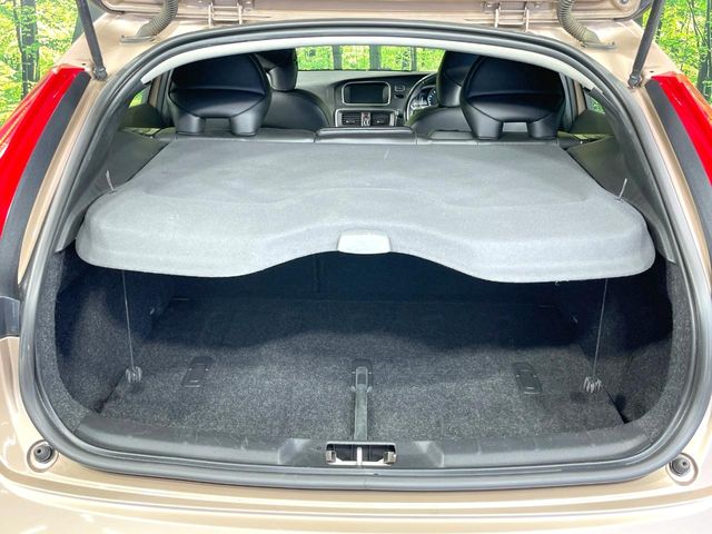 Volvo V40 Cross Country 10
