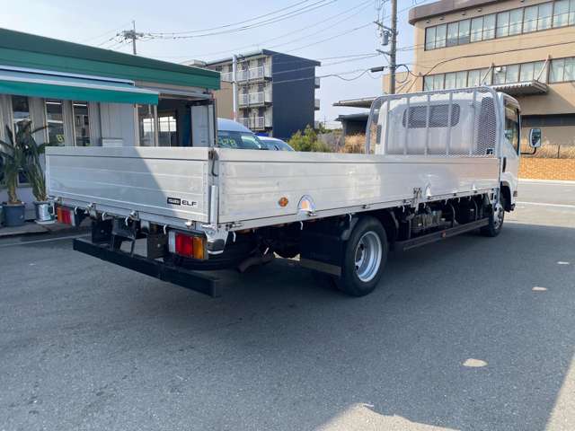 Isuzu Elf 5