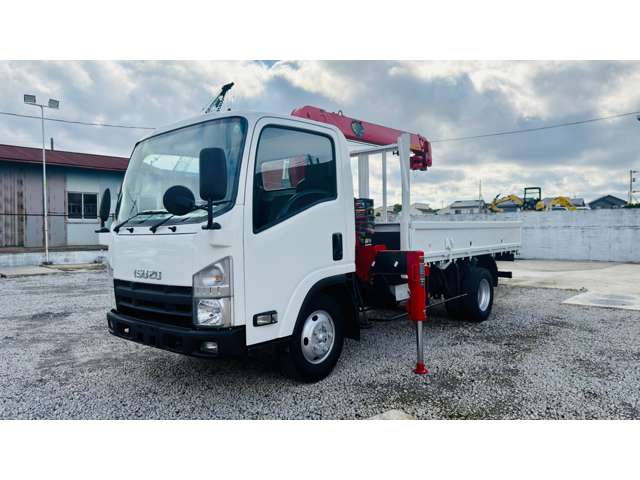 Isuzu Elf 3