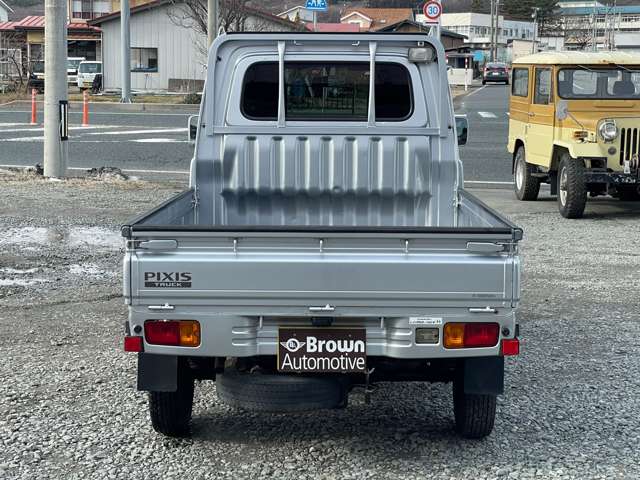 Toyota Pixis Truck 12
