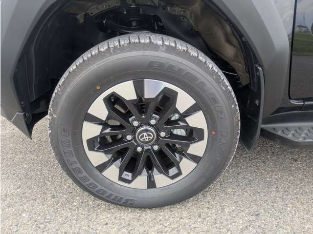 Toyota Hilux 12