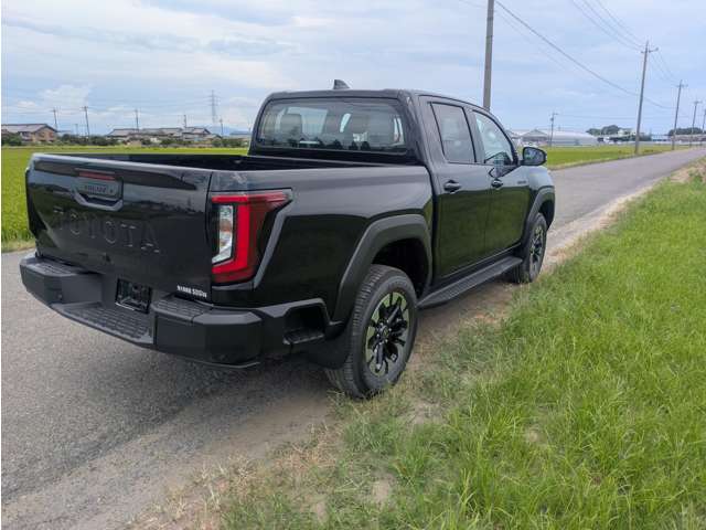 Toyota Hilux 8