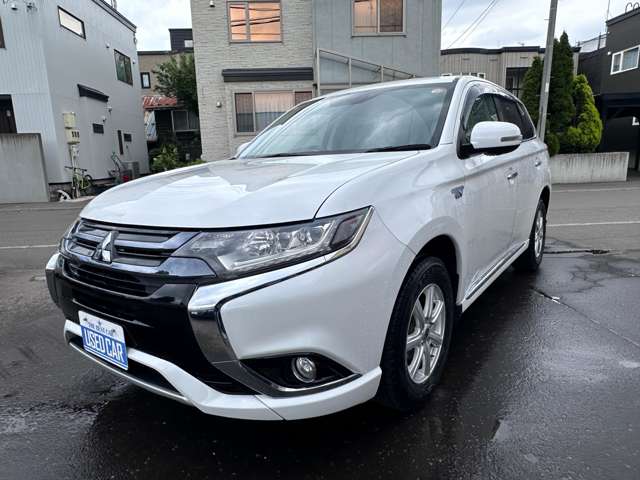 Mitsubishi Outlander PHEV 3