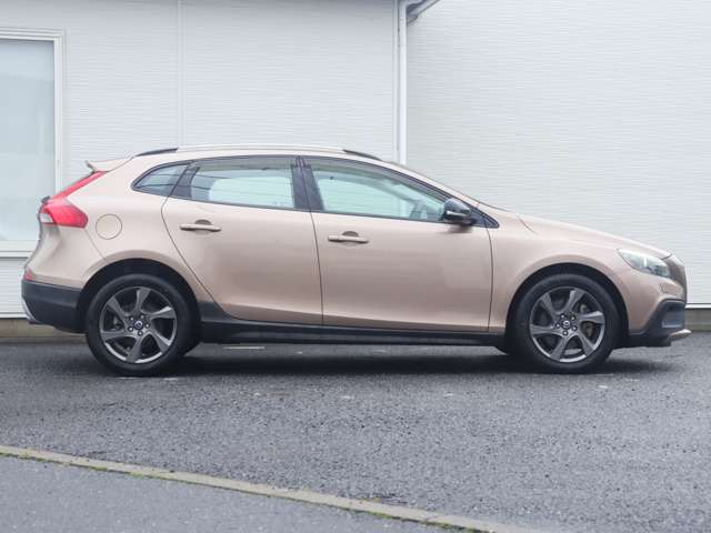 Volvo V40 Cross Country 7