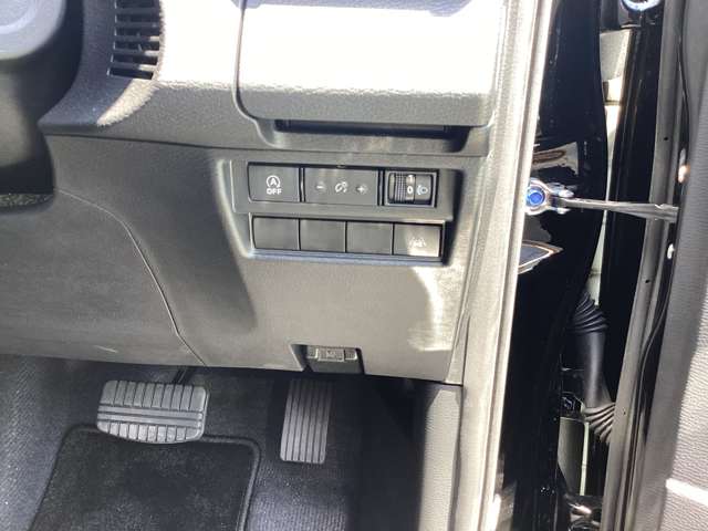 Mitsubishi Triton 10