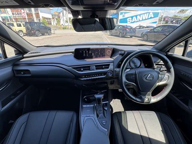 Lexus UX 2