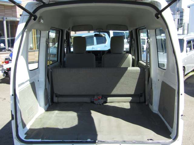 Suzuki Every 9