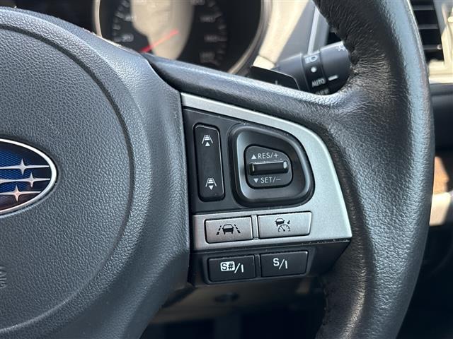 Subaru Legacy Outback 11