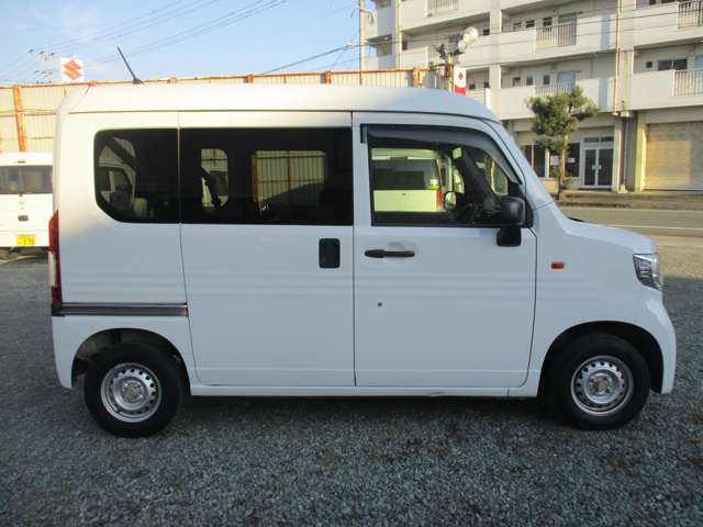 Honda N-VAN 11
