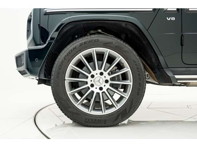 Mercedes-Benz G-Class 12