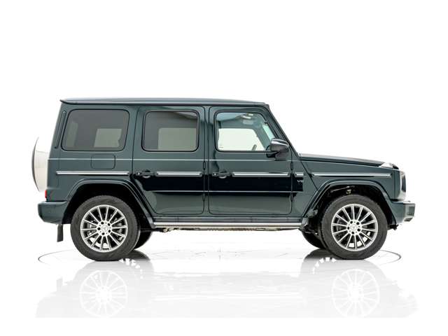 Mercedes-Benz G-Class 8