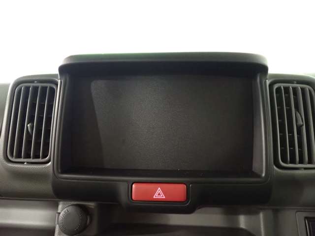Nissan NV100 Clipper 4