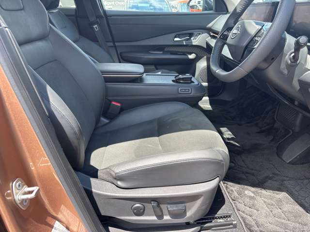 Nissan Ariya 12