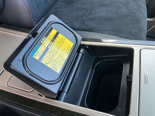 Toyota Vellfire 10