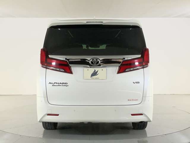 Toyota Alphard 9