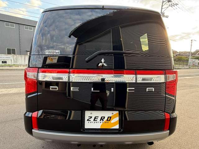 Mitsubishi Delica D:5 3