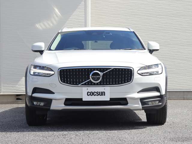 Volvo V90 Cross Country 5