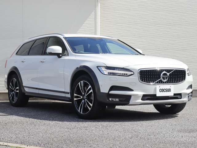 Volvo V90 Cross Country 6