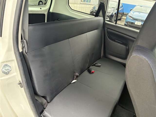 Toyota Probox Van 10