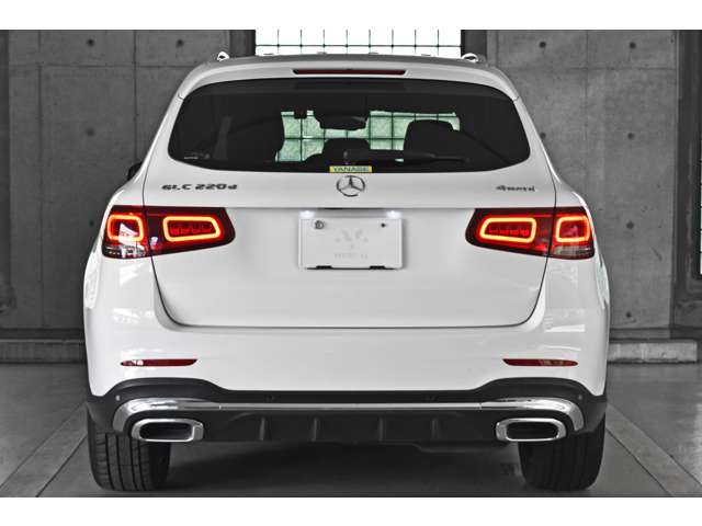 Mercedes-Benz GLC 8