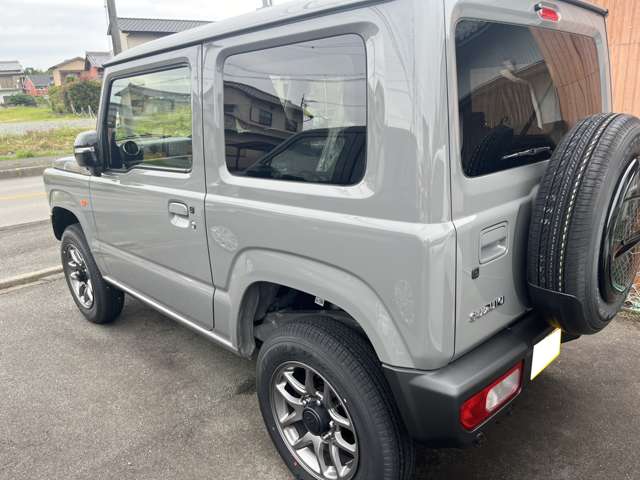 Suzuki Jimny 9
