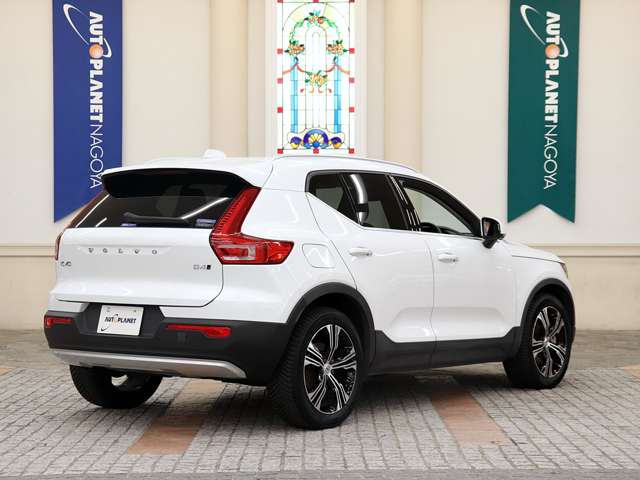 Volvo XC40 4