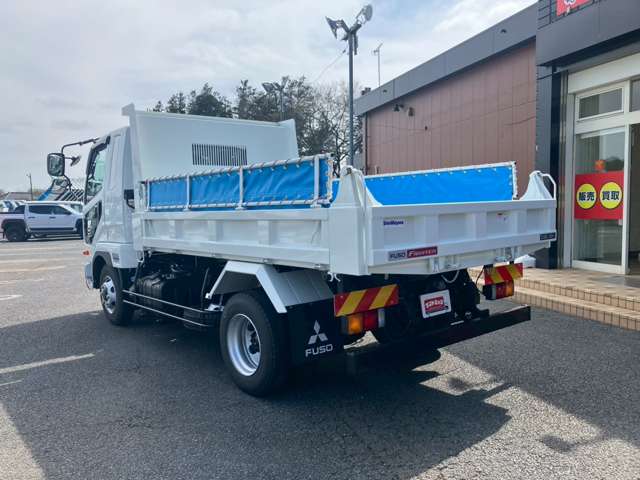 Mitsubishi Fuso Fighter 7