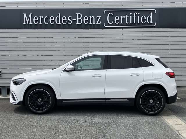 Mercedes-Benz GLA-Class 2