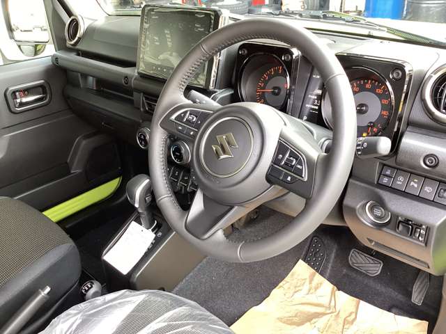 Suzuki Jimny 10
