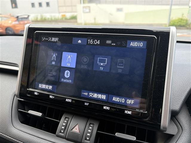 Toyota RAV4 8