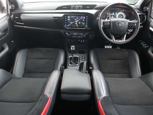 Toyota Hilux 10