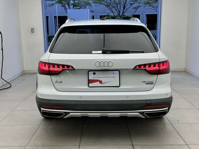 Audi A4 Allroad Quattro 8