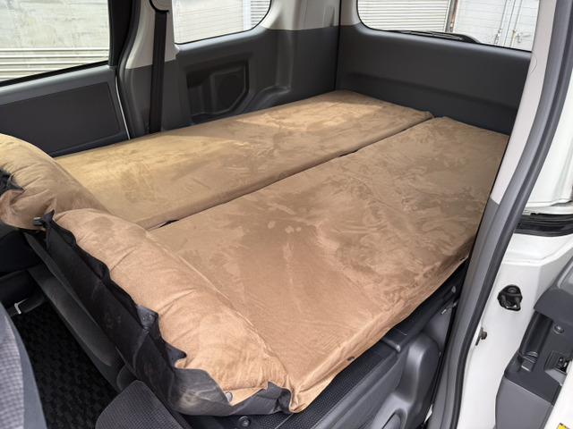 Toyota Voxy 7