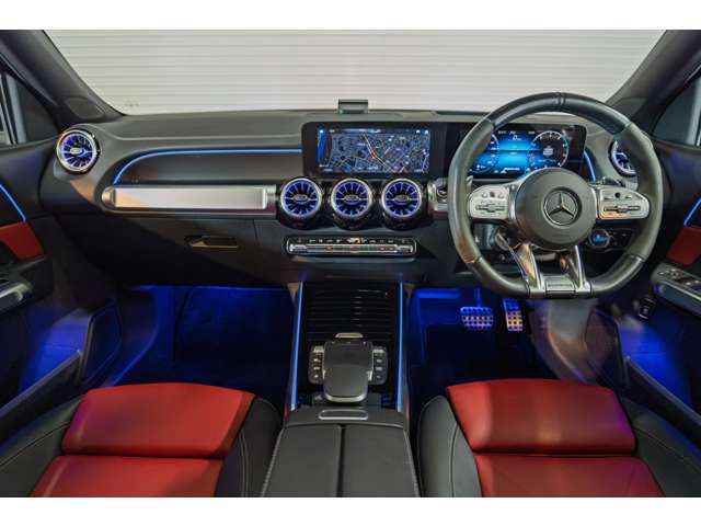 Mercedes-Benz GLB 4