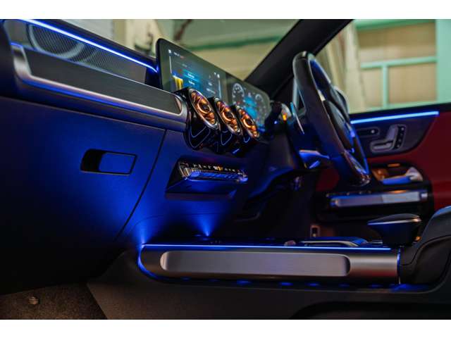 Mercedes-Benz GLB 6