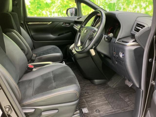 Toyota Alphard 2