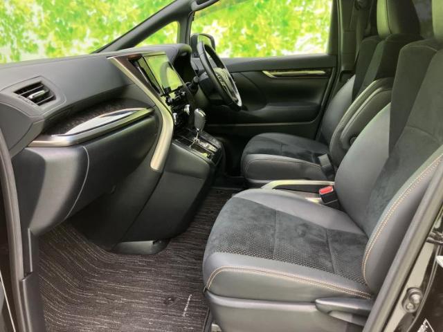 Toyota Alphard 9